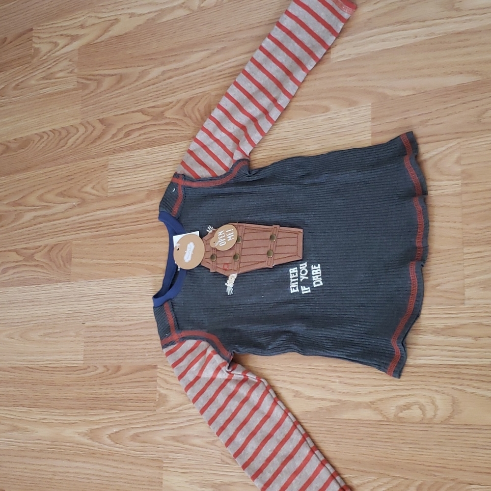 Mud Pie Gray and Red Long Sleeve Tee